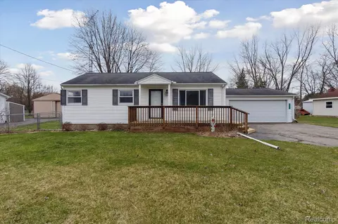 4437 Grand Lin St, Mundy, MI 48473