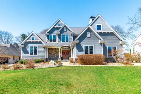 9073 Legacy, Bedford, MI 48182