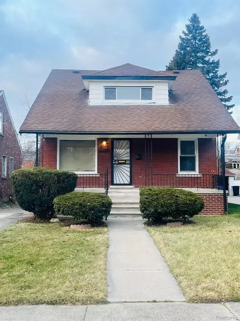 12091 Kilbourne St, Detroit, MI 48213