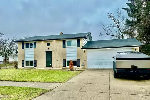 26309 Penn St, Inkster, MI 48141