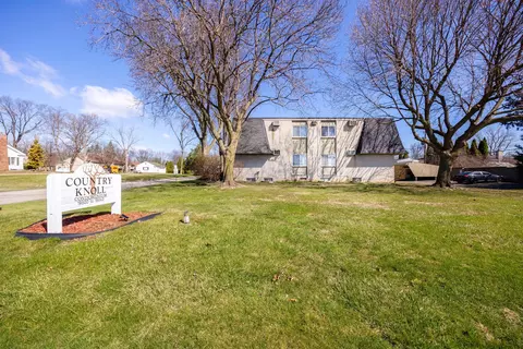 19800 W 12 Mile Rd #6, Southfield, MI 48076