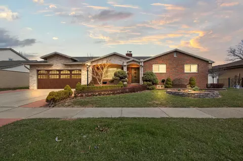 26254 Wilson Dr, Dearborn Heights, MI 48127