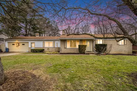 2423 Ashford Blvd, Flint, MI 48433