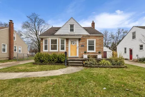 1437 W Hazelhurst St, Ferndale, MI 48220