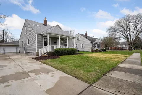 921 N Edgeworth Ave, Royal Oak, MI 48067