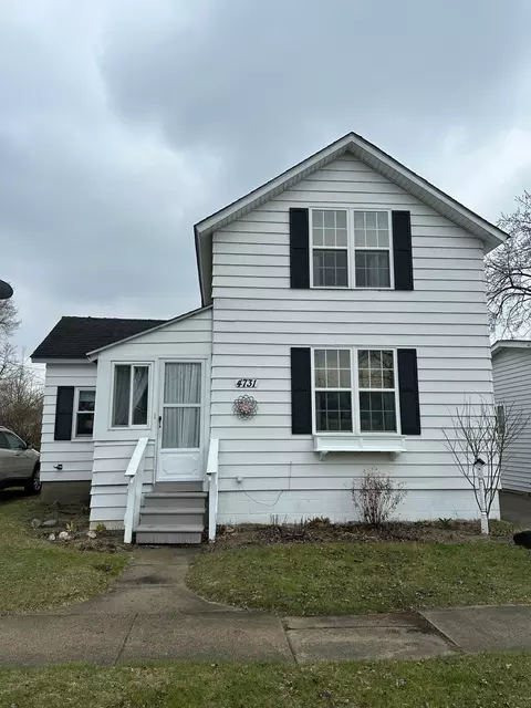 4731 2nd St, Columbiaville, MI 48421