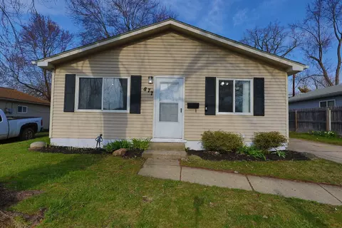 877 Kettering Ave, Pontiac, MI 48340