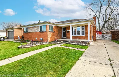 13056 Champaign Ave, Warren, MI 48089