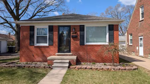 1733 N Elizabeth St, Dearborn, MI 48128