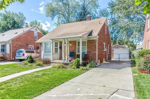 3604 Huron St, Dearborn, MI 48124