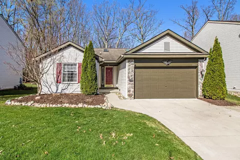 1751 Andover Blvd, Howell, MI 48843
