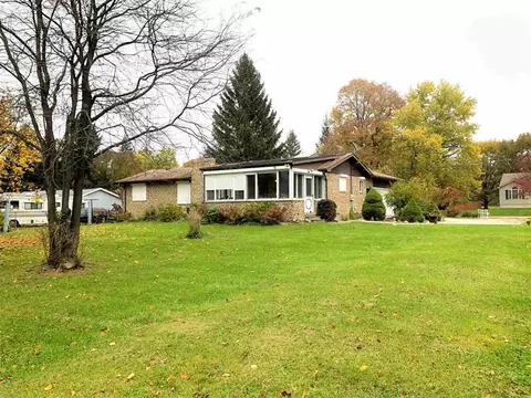 4157 Cheryl Dr, Flint, MI 48506
