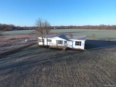 3218 Mckillop Rd, Burlington, MI 48727