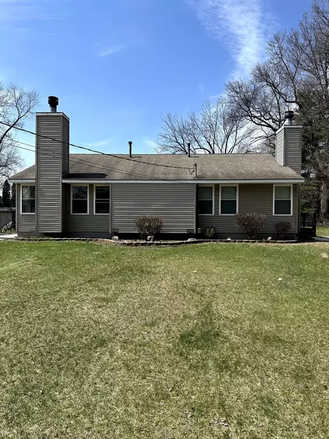 459 Magic, Pinckney, MI 48169