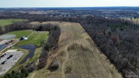 59740 Havenridge Rd, New Haven, MI 48048