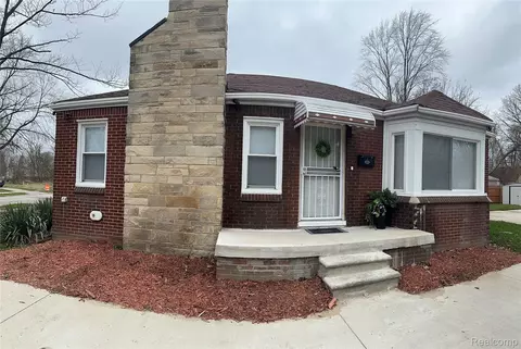 6134 Woodhall St, Detroit, MI 48224