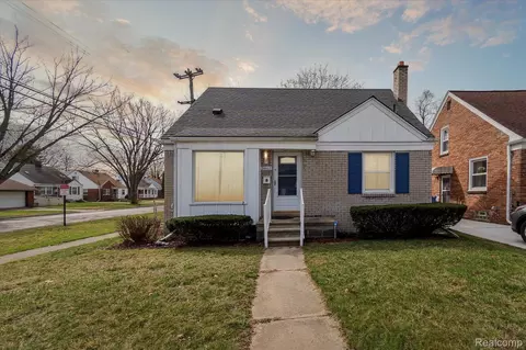 26607 Monticello St, Inkster, MI 48141