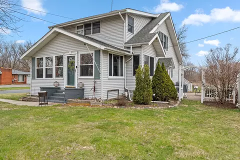 2773 Churchill Rd, Auburn Hills, MI 48326