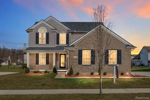 7245 Castell Blvd, Van Buren, MI 48111