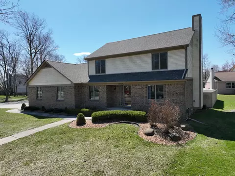 38345 Timberland Dr, Westland, MI 48185