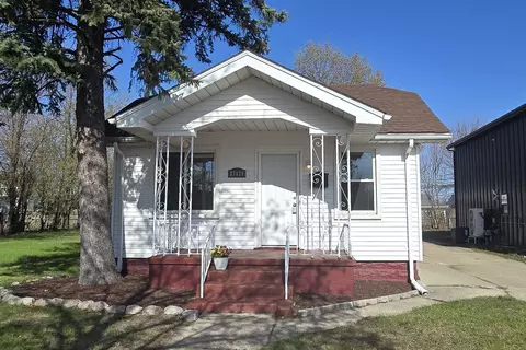 23128 Carlisle Ave, Hazel Park, MI 48030