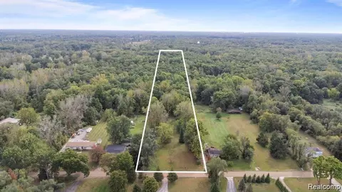 48795 Wear Rd, Sumpter, MI 48111