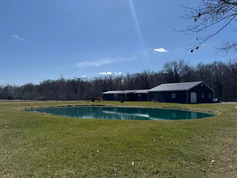 1736 Wheeling Rd, Goodland, MI 48444