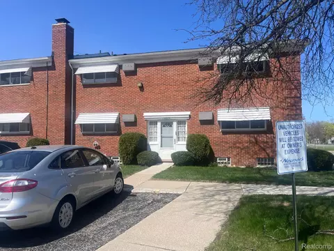 19804 Harper Ave #202, Harper Woods, MI 48225