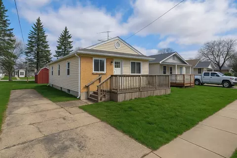 201 E Naldrette St, Durand, MI 48429
