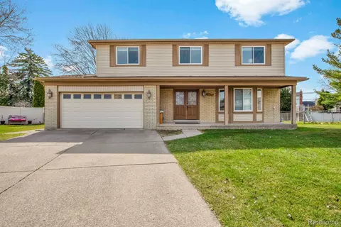 34024 Williamsburg, Sterling Heights, MI 48312