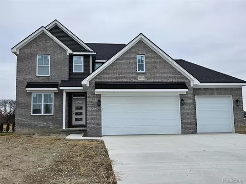 3071 Regatta Dr, St. Clair, MI 48079