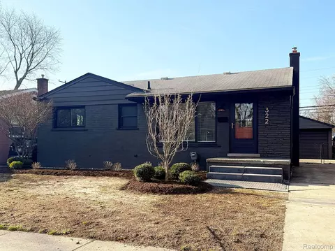 322 E Parker Ave, Madison Heights, MI 48071