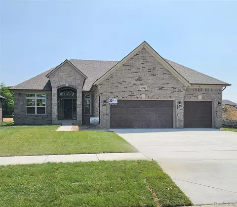 50792 Timberstone Dr, Macomb, MI 48042