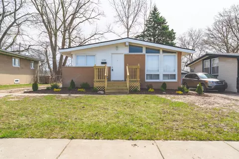 1182 Dudley Ave, Pontiac, MI 48342