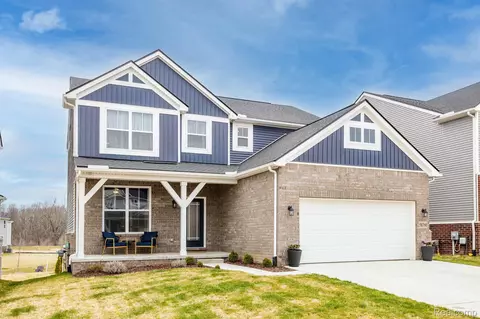 58790 Sella Dr, Lyon, MI 48178