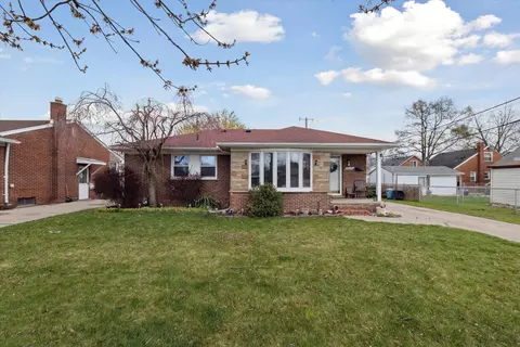 14828 Englewood Ave, Allen Park, MI 48101