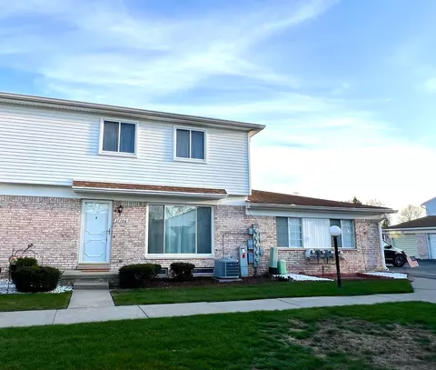 37706 Colonial Dr S, Westland, MI 48185