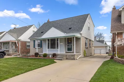 15134 Russell Ave, Allen Park, MI 48101