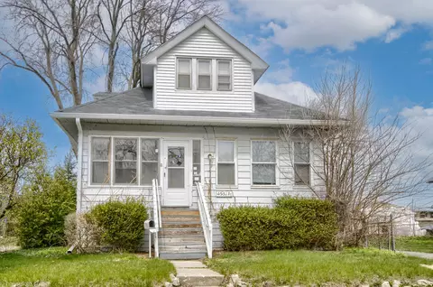 15317 Crescentwood Ave, Eastpointe, MI 48021