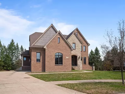 13487 Owl, Shelby Township, MI 48315
