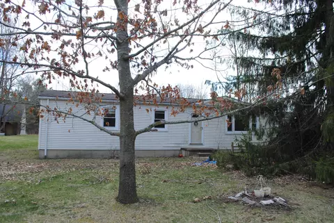 14351 Duffield Rd, Argentine, MI 48418