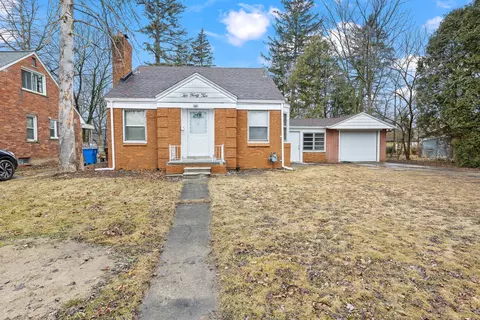 1042 Arlington St, Inkster, MI 48141