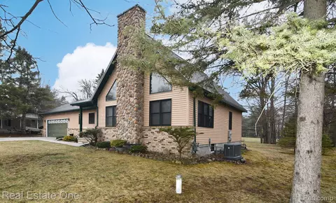 4265 N Mole Rd, Alcona, MI 48742