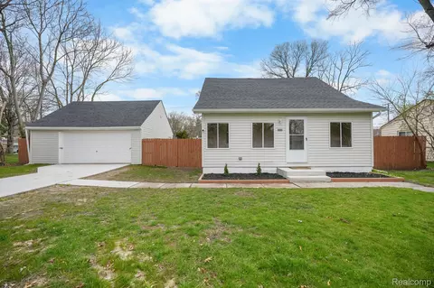 21204 Negaunee St, Southfield, MI 48033