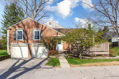 1244 Kings Cove Crt Ct, Rochester Hills, MI 48306