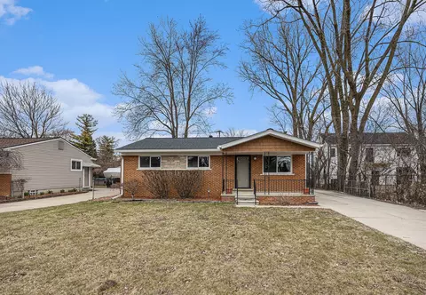 1171 Vermont Dr, Troy, MI 48083