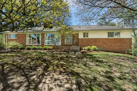 1151 N Livernois Rd, Rochester Hills, MI 48306