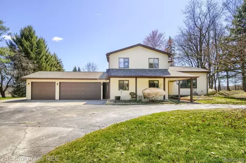 12394 Coolidge Rd, Goodrich, MI 48438