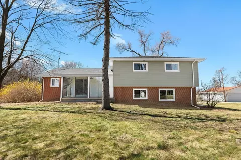 7100 Deweese Rd, Rives, MI 49201