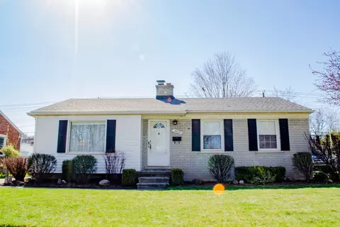 9819 Westmore St, Livonia, MI 48150
